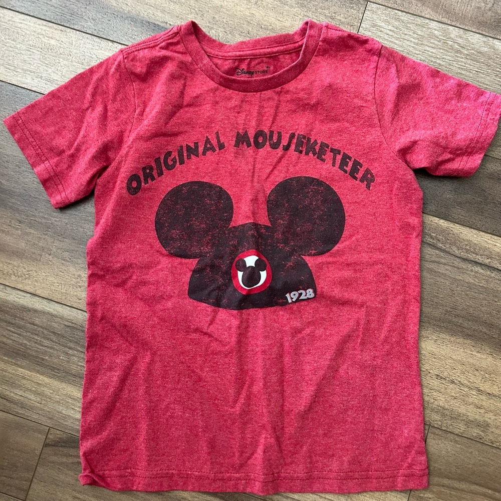 Disney Store Red Short Sleeve- Size 5/6